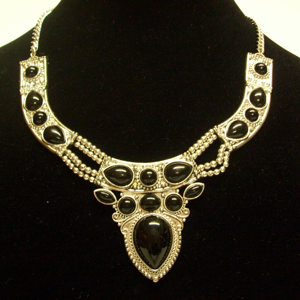 Silver Egyptian Style Collar Necklace